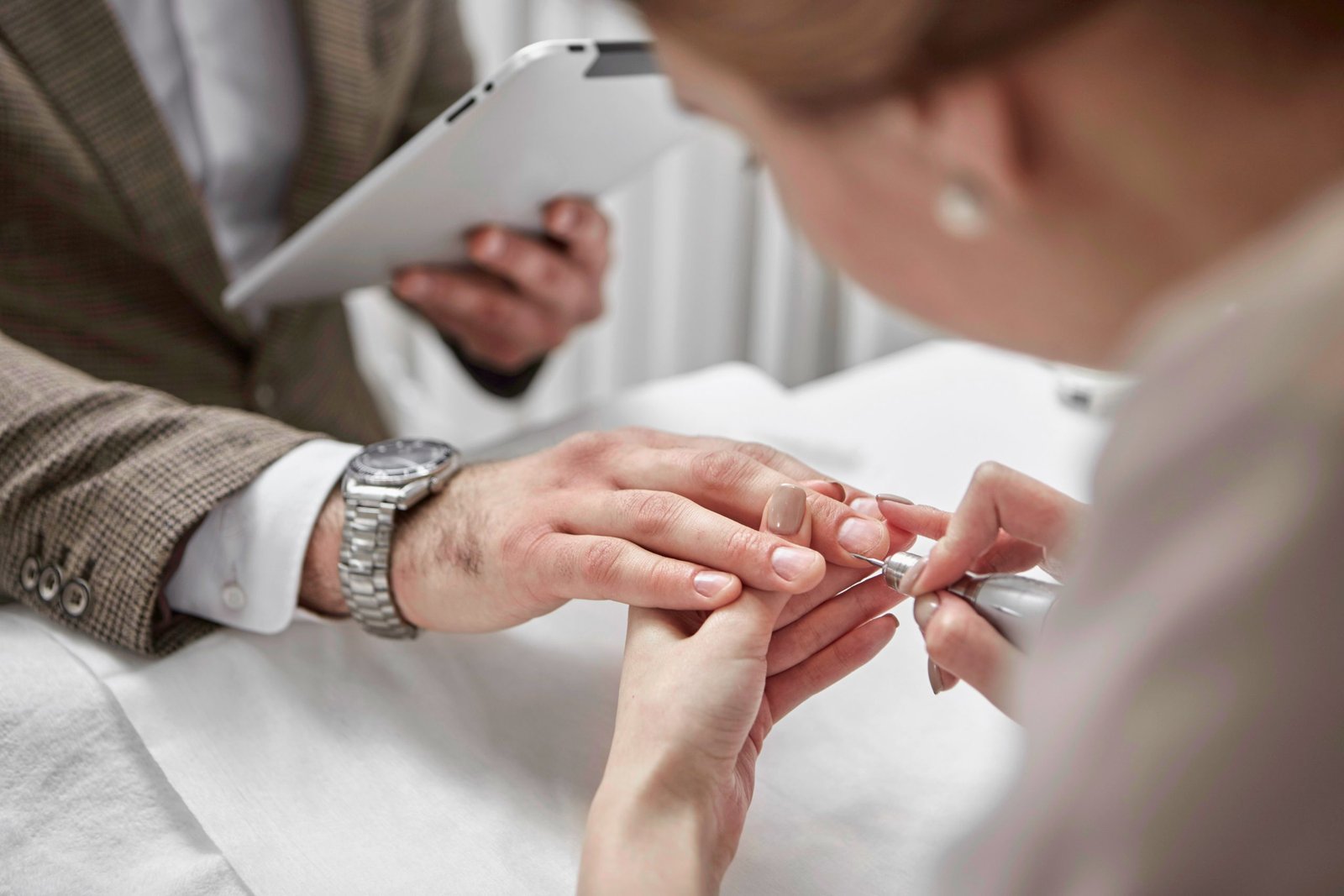 manicure for man