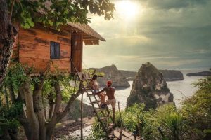 Couple holiday bali treehouse